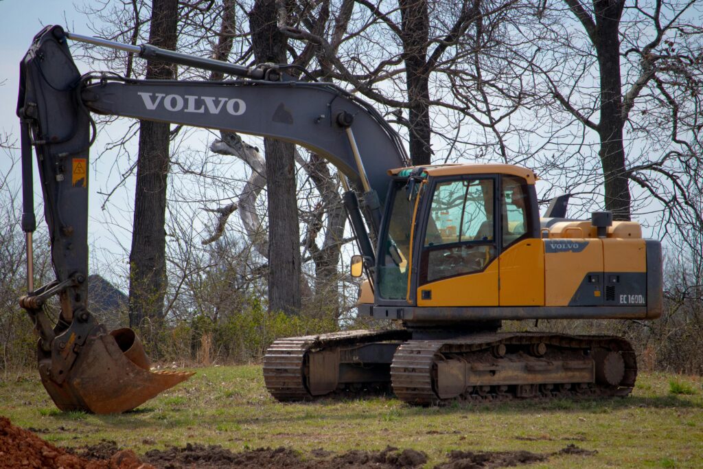 pexels jeremy waterhouse 12063807volvo